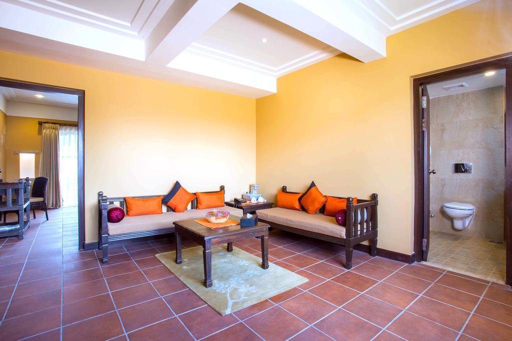 Temple Tree Resort & Spa Pokhara Exterior photo
